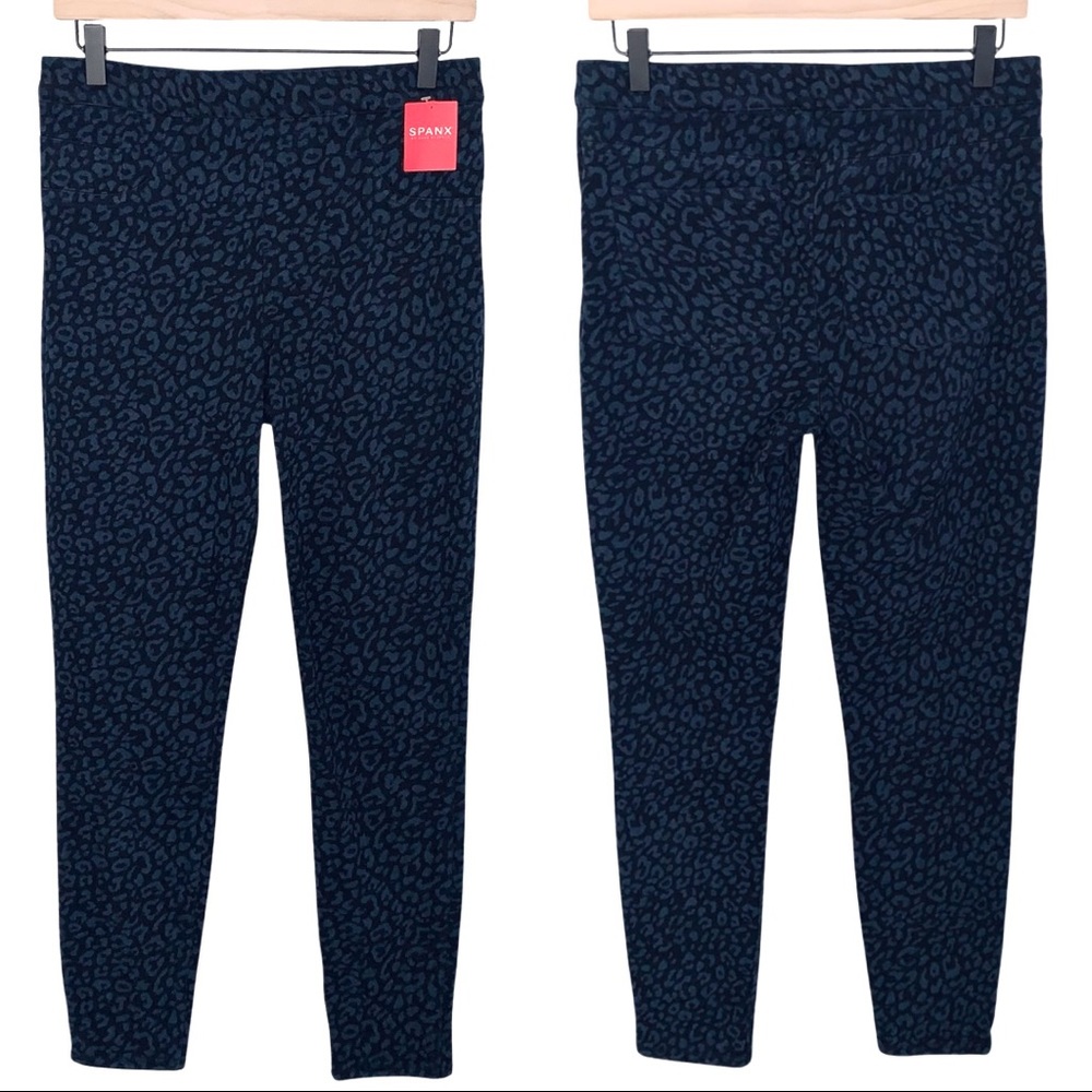 SPANX Jean-ish Ankle Legging High Rise Pull On Jeans Blue Leopard Denim M NEW - Picture 2 of 16